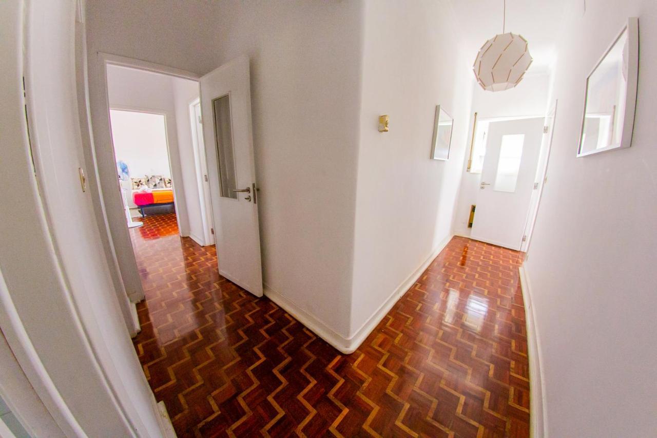 Auberge de jeunesse Lar Dois Coracoes à Algés Extérieur photo