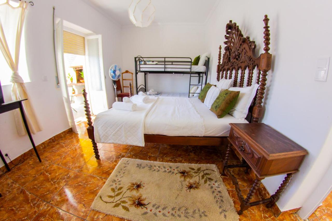 Auberge de jeunesse Lar Dois Coracoes à Algés Extérieur photo