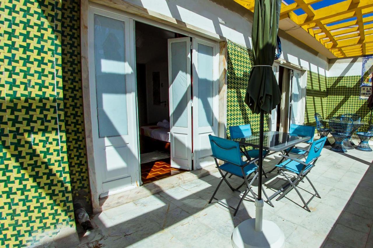 Auberge de jeunesse Lar Dois Coracoes à Algés Extérieur photo