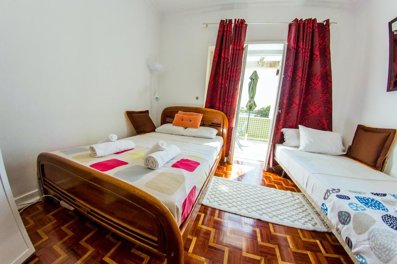 Auberge de jeunesse Lar Dois Coracoes à Algés Extérieur photo